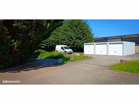particulier loue *garage fermé/sécurisé (copro fermée par portail électrique) au calme à l