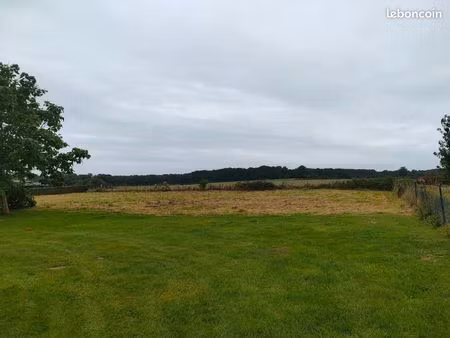 terrain 1550 m² la neuville-du-bosc