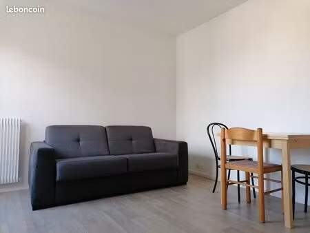 appartement 1 pièce 19 m²