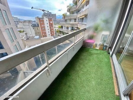 studio 2 pièces 36 m²