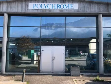 bureau 12 m2 proche gare à pied