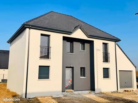 maison 6 pièces 121 m²