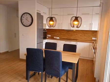 maison á louer meublée