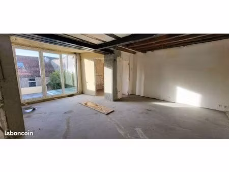 studio 1 pièce 25 m²