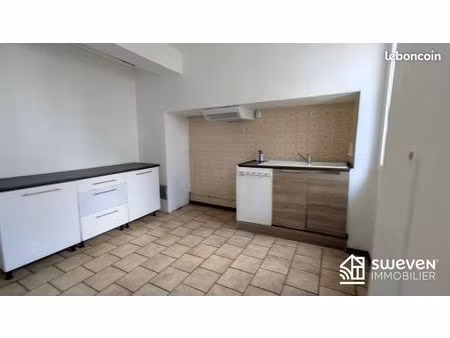 immeuble 120 m² trouillas