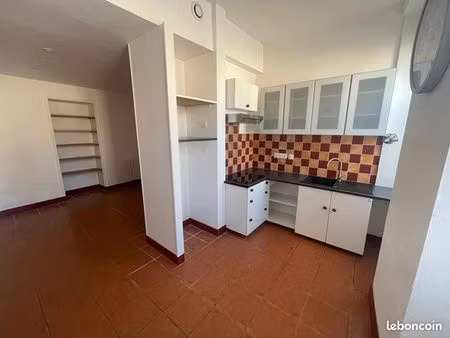 appartement 2 pièces 51 m²