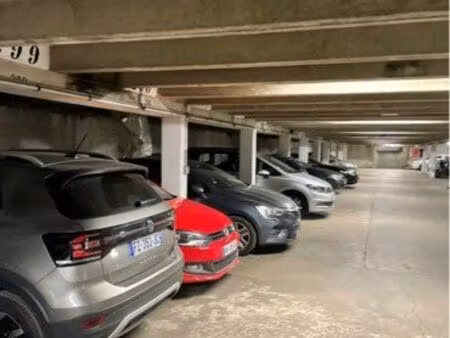 place de parking à vendre 75013