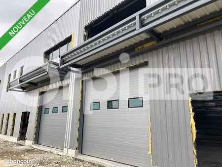 local d'activité 367 m²