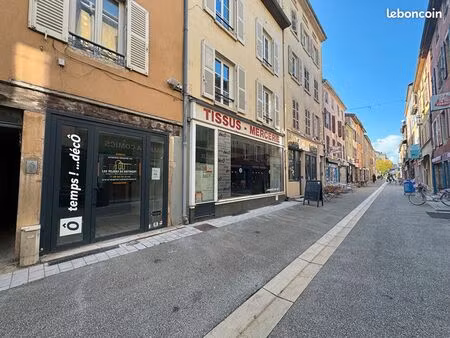 local commercial 110 m² macon