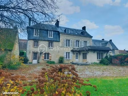 maison 11 pièces 270 m²