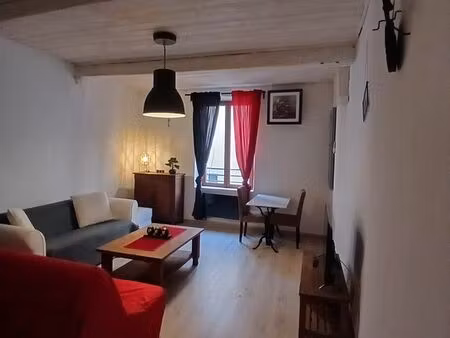 loue maison de village meublée