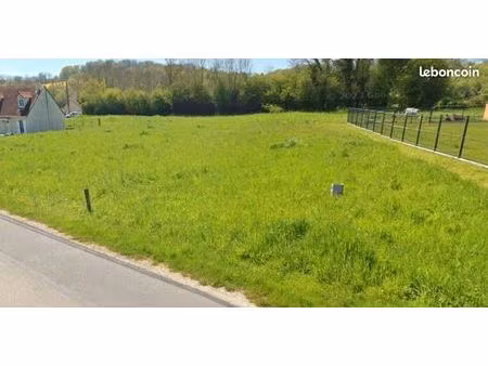 terrain 1 254 m² sommery