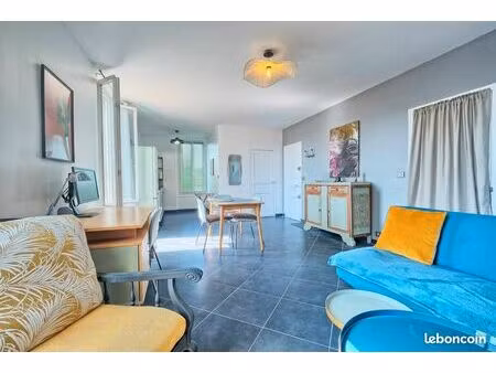 appartement 2 pièces 54 m²