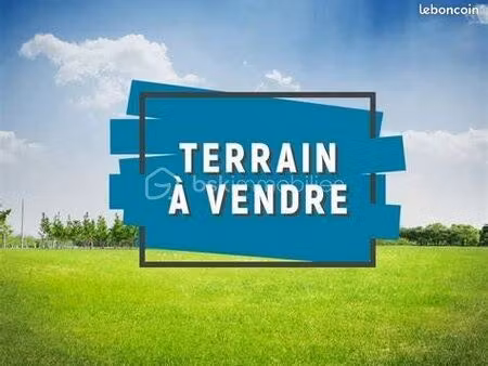 terrain 1 723 m² nemours