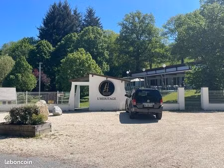 vends ensemble immobilier 3600m2 constructibles -vue plan d eau-base de loisirs