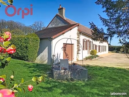 longère 4 pièces 140 m²