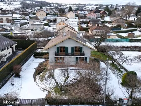 maison 7 pièces 175 m²