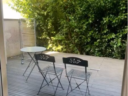 appartement t2 avec terrasse à louer