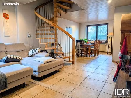 maison 5 pièces 110 m²