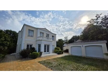 maison 4 pièces 170 m²