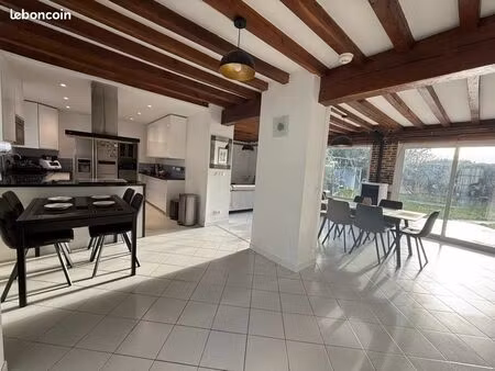 maison 7 pièces 140 m2