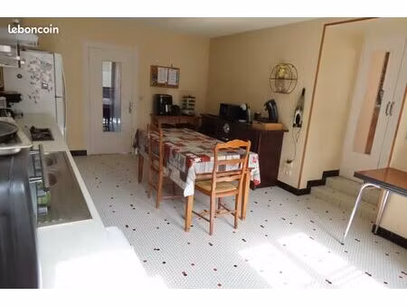 maison 6 pièces 152 m²