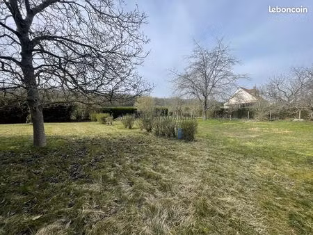 terrain 1008 m² septeuil