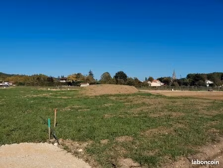 terrain 800 m² trelissac