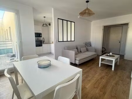 apparemment t3 meublé rénové 2025