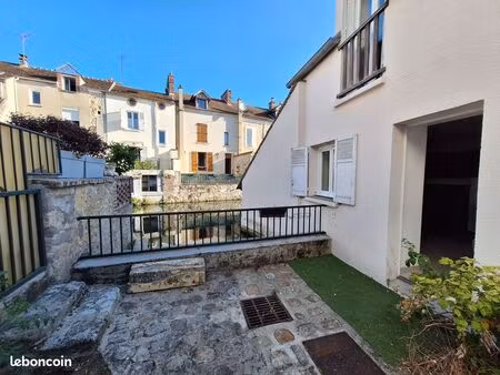 maisonnette 2 pieces  centre ville