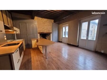 immeuble 190 m² condom