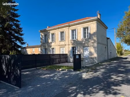 location haut de gamme 107 m² – 2 suites – jardin & parking – berson (33390)