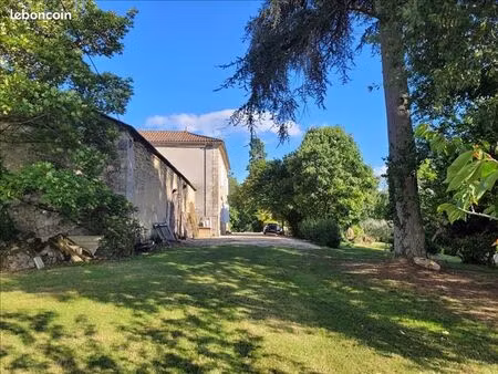 ferme 6 pièces 205 m²