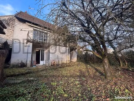 maison 6 pièces 117 m²