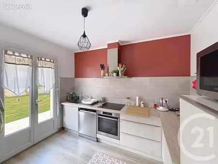 pavillon 5 pièces 108 m²