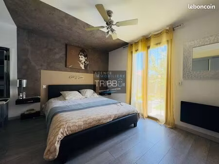 villa 5 pièces 121 m²