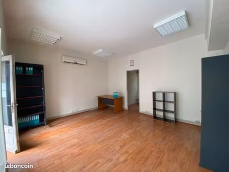 bail commercial 40m2