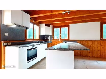 chalet 5 pièces 114 m²