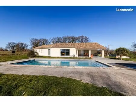 maison 147m2 avec piscine et garage