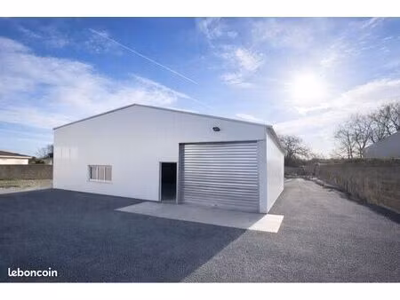 entrepôt à louer carbon blanc
