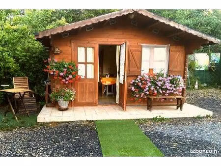 petit studio-chalet 22m2  meublé  équipé