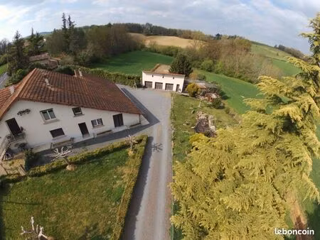 ? villa - aucun vis-à-vis – grand terrain – idéal famille ou investisseur