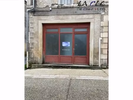 local 23 m² coulonges-sur-l'autize