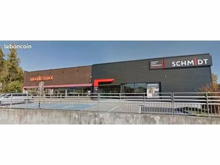 local commercial 885 m² saint martin d'heres