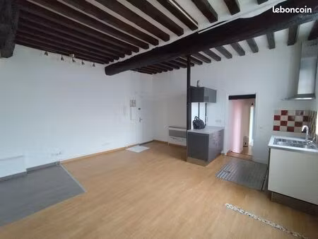 appartement 3 pièces 46 m²