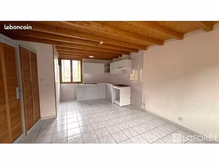 appartement 3 pièces 45 m²