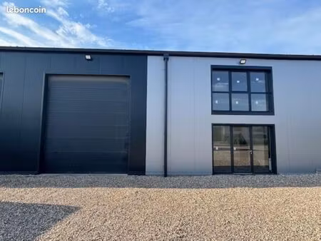 local bureaux 350 m²