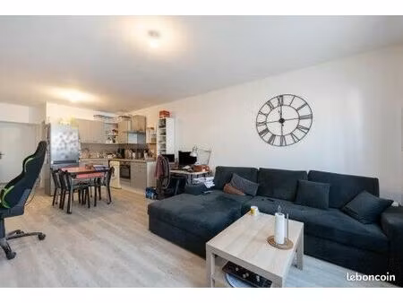 location appartement t2 rénové et meublé