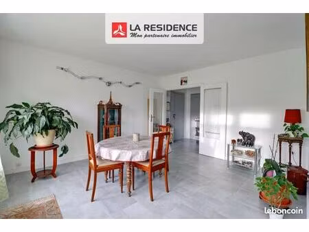 appartement 5 pièces 92 m²