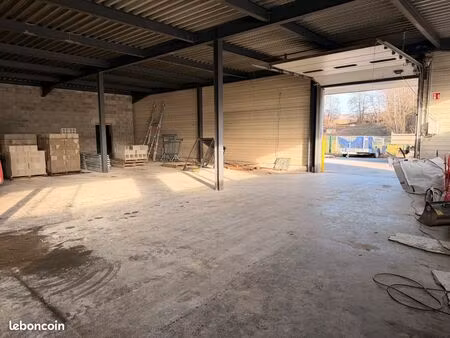 entrepôt 177m2